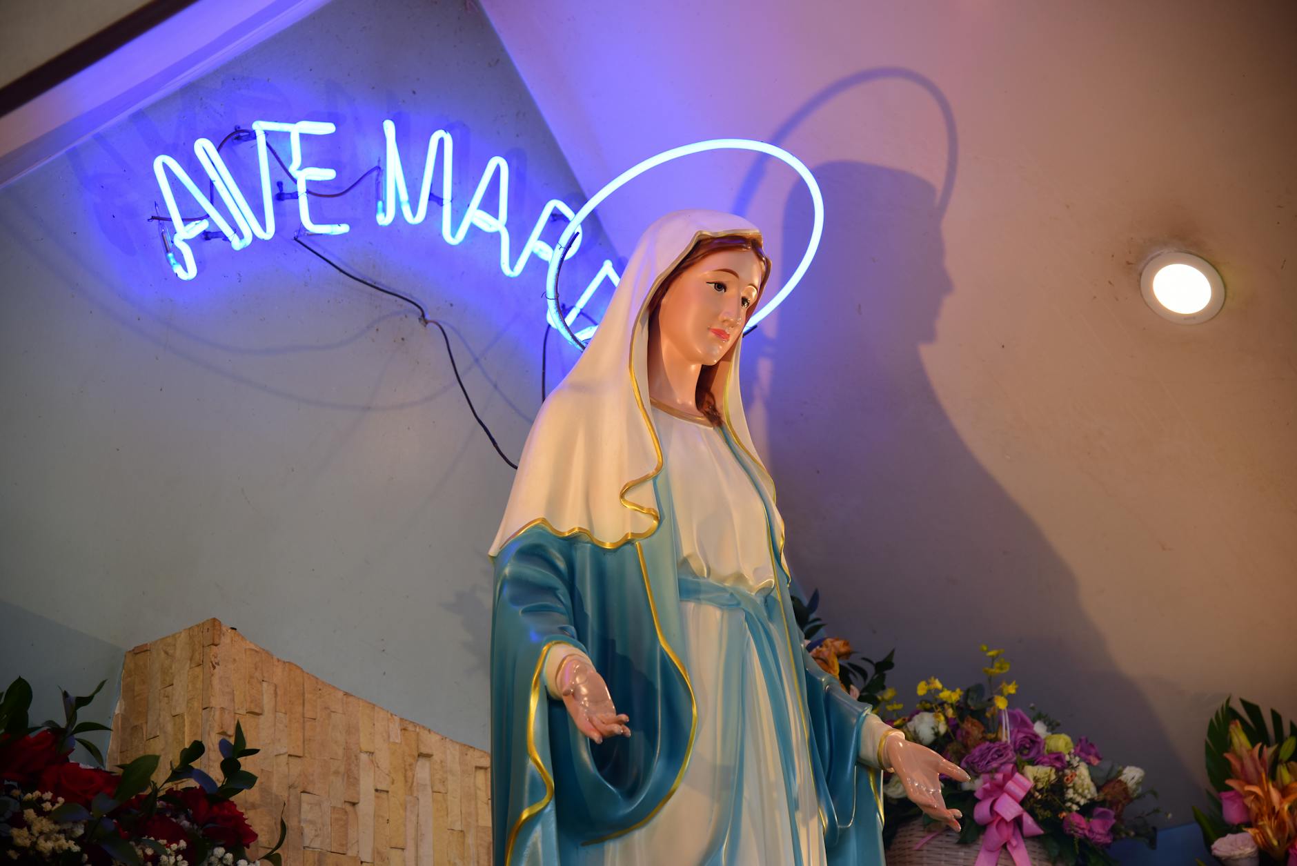 Category-Specific Name Ideas for Different T-Shirt Niches